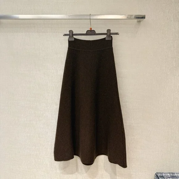 Loro Piana knitted midi skirt - Picture 3 of 8